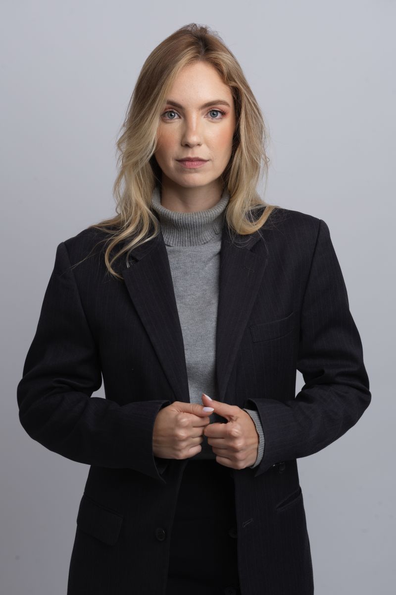 Retrato de Sofia Almeida, Consultora imobiliária licenciada de Aldaba